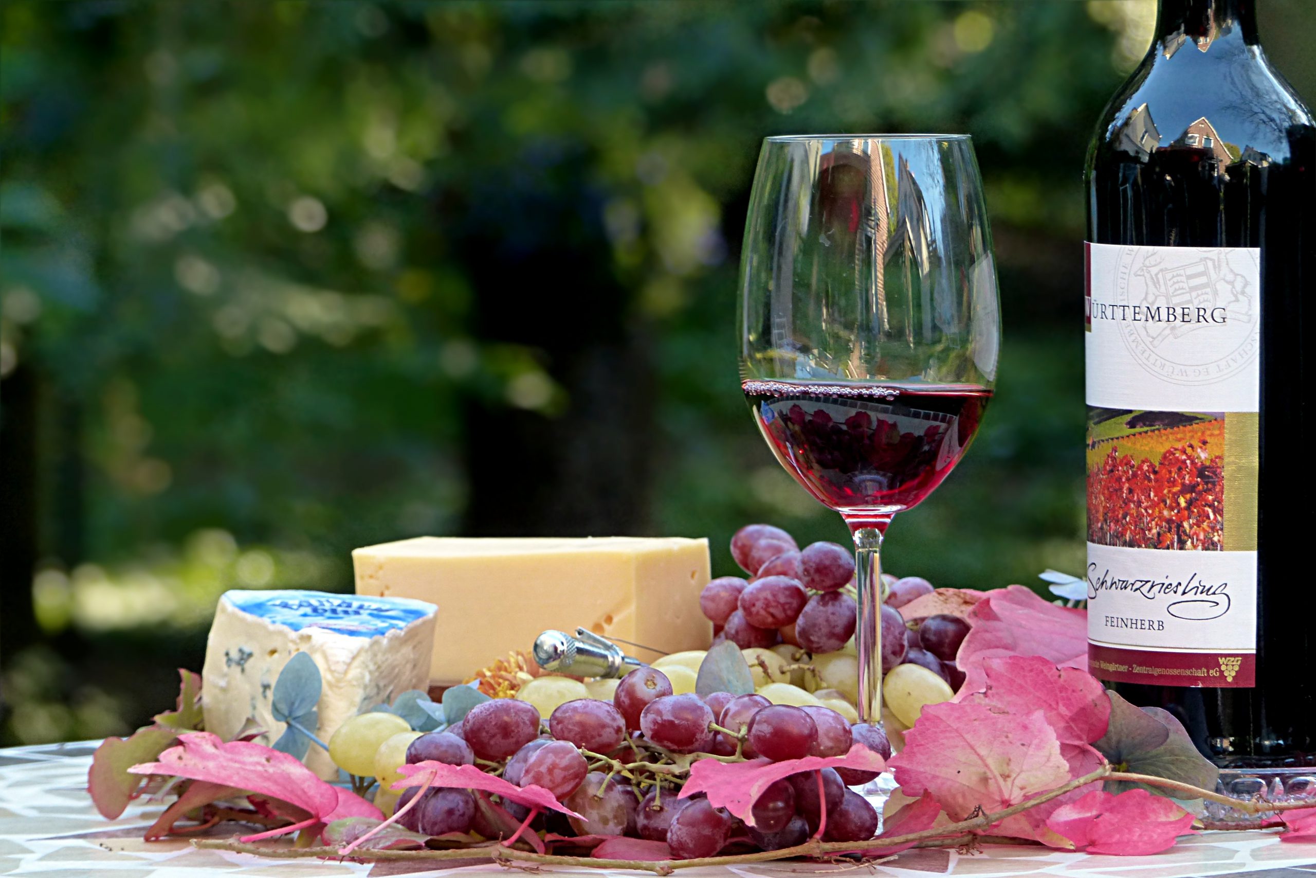 08.10.2022 - Käse &amp; Wein - nur für Mitglieder mit Partner ...